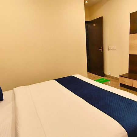 Hotel Rajputana Palace Udaipur Buitenkant foto