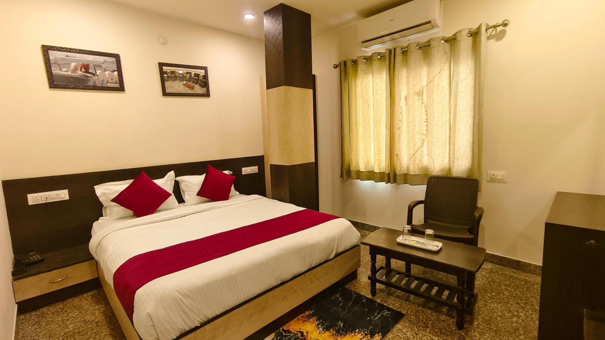 Hotel Rajputana Palace Udaipur Buitenkant foto